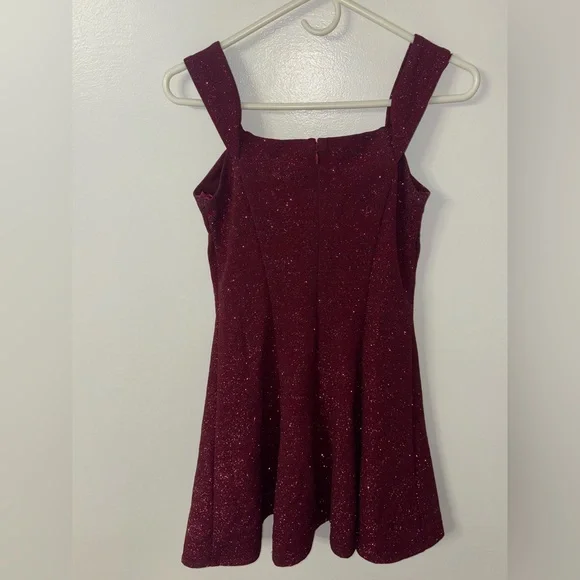 Betsy & Adam Glitter Off Shoulder Wine Dress - Picture 6 of 7